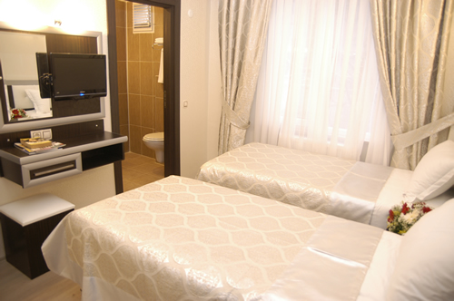 Pearl Hotel